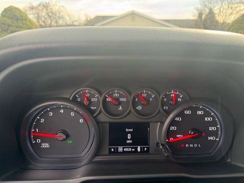 Used 2022 GMC Sierra 3500 Pro w/ Convenience Package image 10