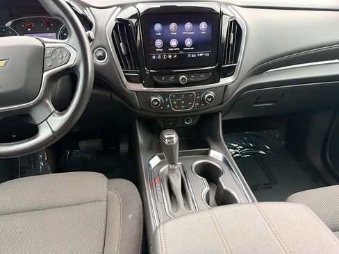 Used 2020 Chevrolet Traverse LT AWD/4WD image 19