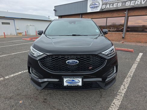 Used 2022 Ford Edge ST w/ Equipment Group 401A AWD/4WD image 2