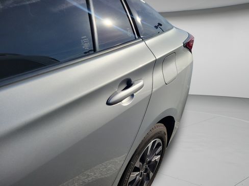 Used 2020 Toyota Prius Limited w/ Premium Convenience Package FWD image 25
