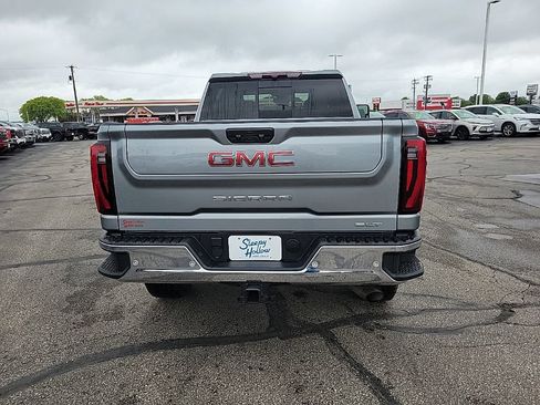Used 2024 GMC Sierra 2500 SLT w/ SLT Premium Package AWD/4WD image 6