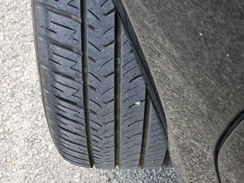 Used 2018 BMW 530e RWD image 10