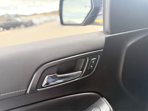 Used 2020 Chevrolet Tahoe Premier image 13