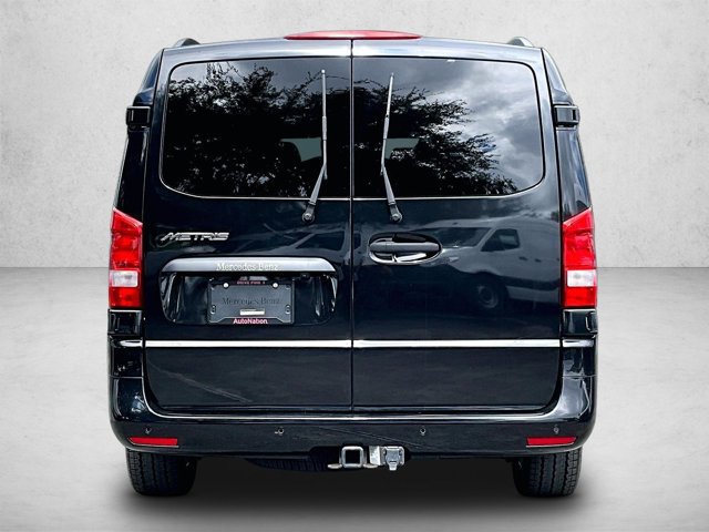 Used 2018 Mercedes-Benz Metris Passenger image 4