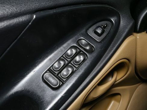 Used 1996 Ford Mustang Cobra image 26