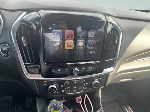Used 2019 Chevrolet Traverse Premier AWD/4WD image 10