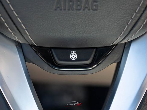 Used 2018 BMW 530i xDrive image 26