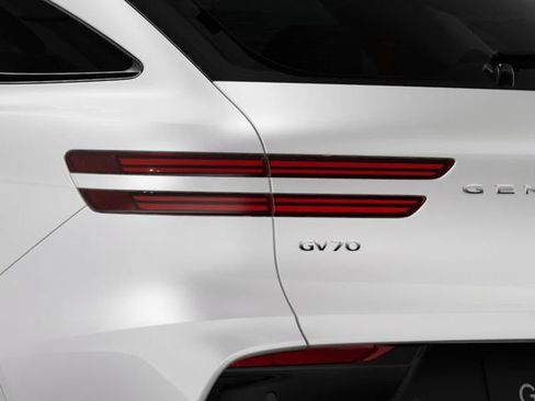 New 2026 Genesis GV70 2.5T Advanced image 10