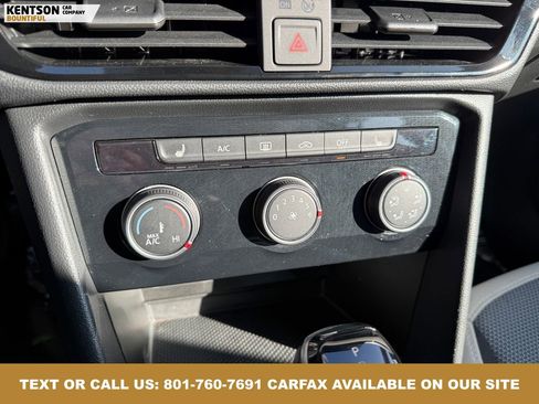 Used 2025 Volkswagen Taos S image 29