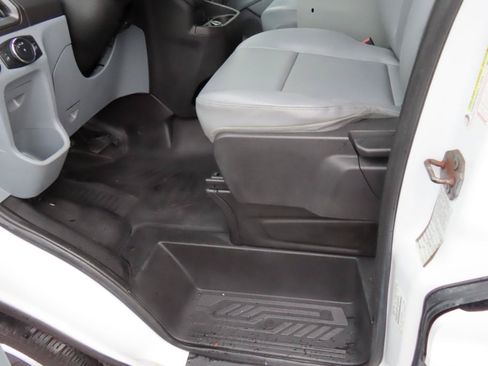 Used 2018 Ford Transit 350 148 Medium Roof RWD image 18