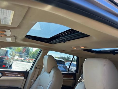 Used 2012 Buick Enclave Leather FWD image 14