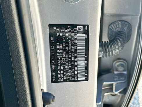 Used 2017 Honda Accord Touring image 31