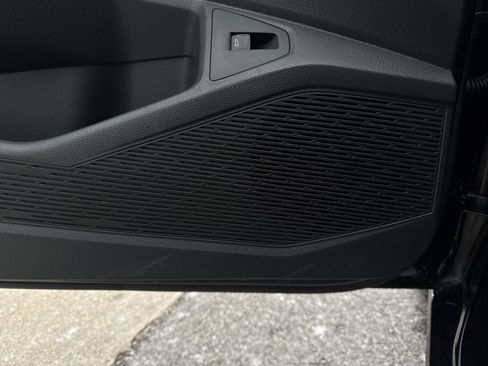 New 2026 Volkswagen Jetta SE image 25