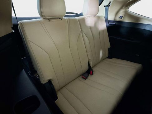 Used 2023 Acura MDX SH-AWD w/ Advance Package image 29