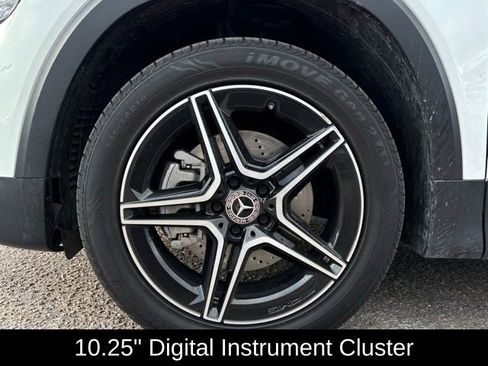 Used 2021 Mercedes-Benz GLB 250 GLB 250 image 27