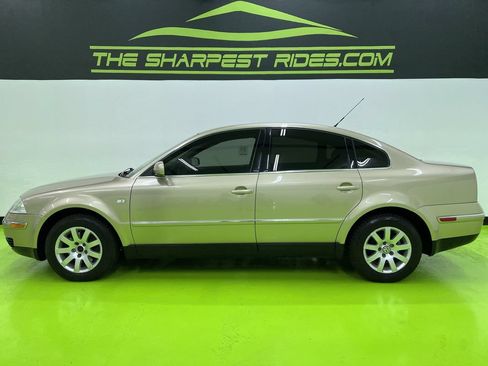 Used 2001 Volkswagen Passat GLS AWD/4WD image 6