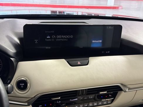 Used 2024 MAZDA CX-90 Plug-In Hybrid w/ Premium Plus AWD/4WD image 11