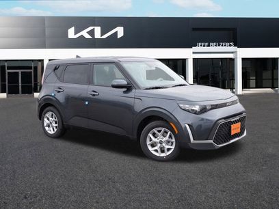 New 2025 Kia Soul LX