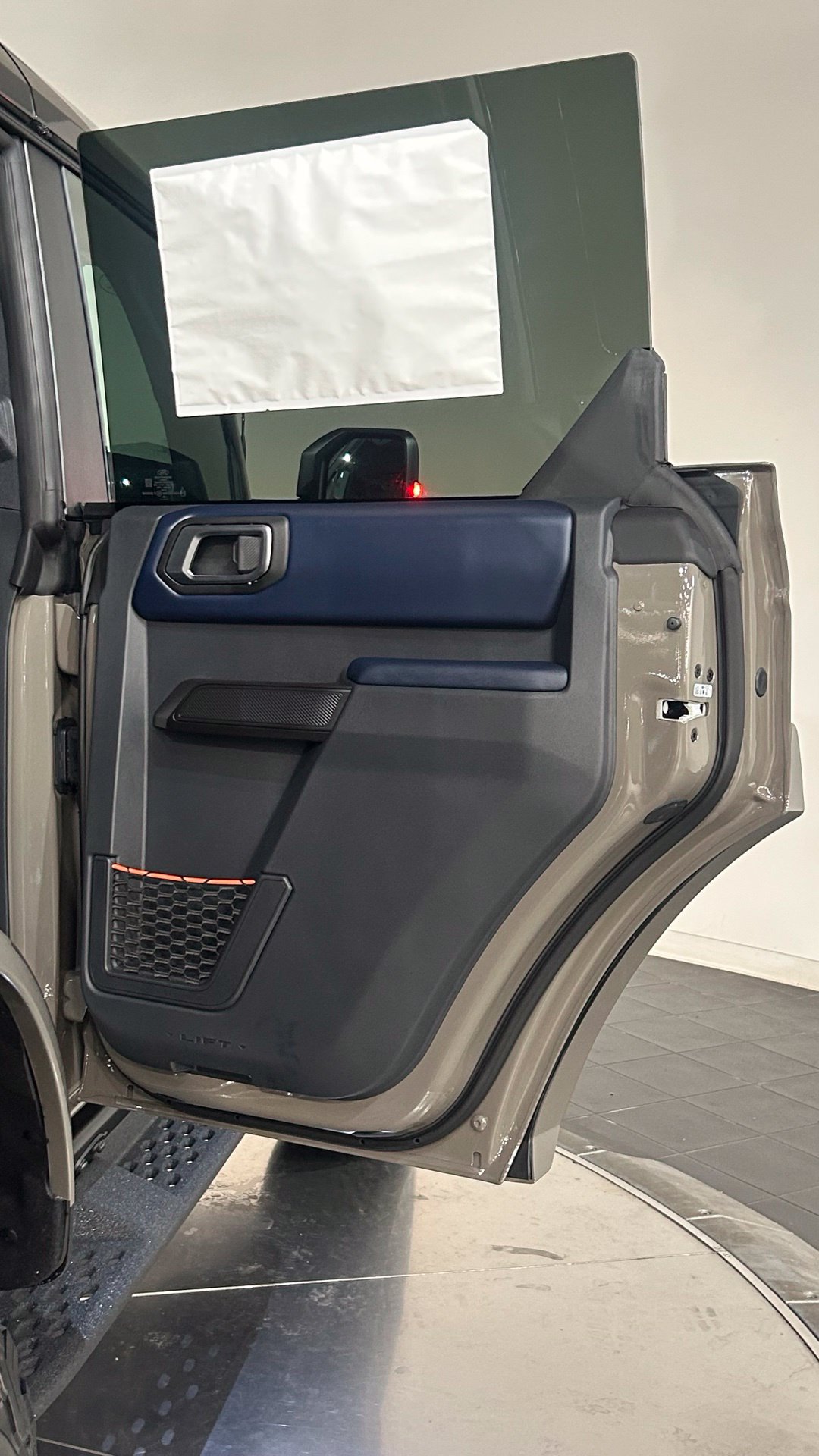 New 2026 Ford Bronco Raptor w/ Interior Carbon Fiber Pack AWD/4WD image 61