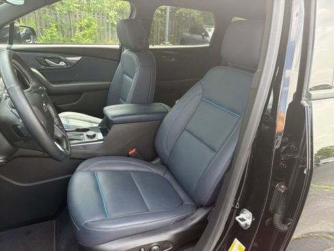 Certified 2024 Chevrolet Blazer RS w/ Driver Confidence II Package FWD image 20