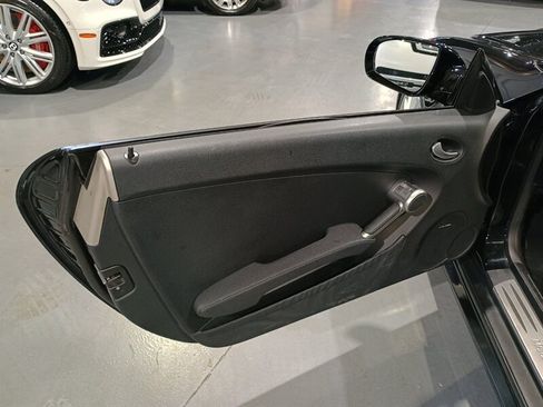 Used 2011 Mercedes-Benz SLK 300 image 14