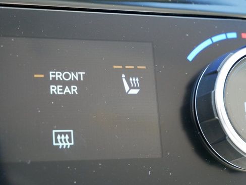 Used 2025 Hyundai Santa Fe SEL AWD/4WD image 19