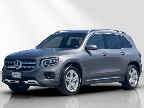 Used 2020 Mercedes-Benz GLB 250 4MATIC image 8