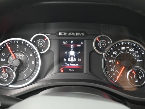 New 2026 RAM 1500 Lone Star AWD/4WD image 23