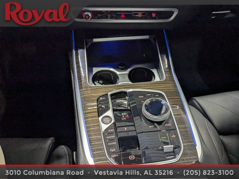 Used 2024 BMW X7 xDrive40i w/ Executive Package AWD/4WD image 25