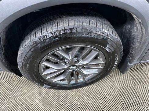 Used 2021 Nissan Rogue S image 10