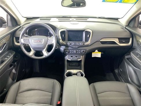 Used 2022 GMC Terrain Denali image 10