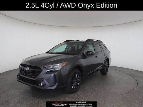 Used 2025 Subaru Outback Onyx Edition AWD/4WD image 2
