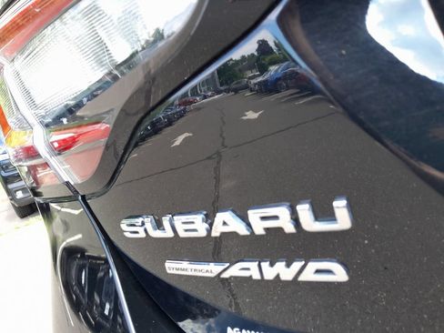 Used 2023 Subaru Legacy Premium AWD/4WD image 40