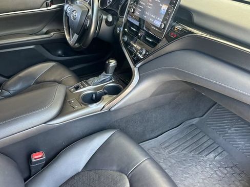 Used 2021 Toyota Camry XSE FWD image 15