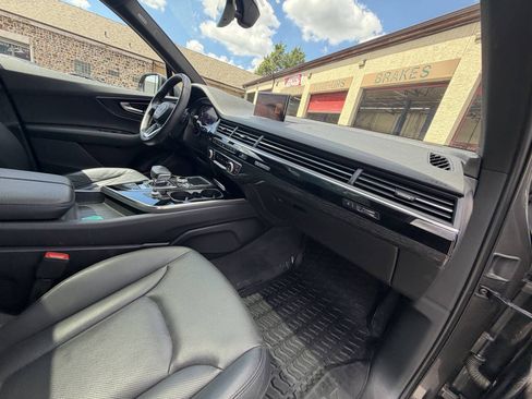 Used 2018 Audi Q7 3.0T Premium Plus w/ Premium Plus Package AWD/4WD image 36