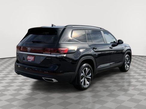 New 2026 Volkswagen Atlas SE image 3