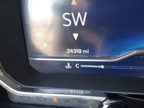 Used 2025 Chevrolet Silverado 2500 LT w/ Safety Package image 26