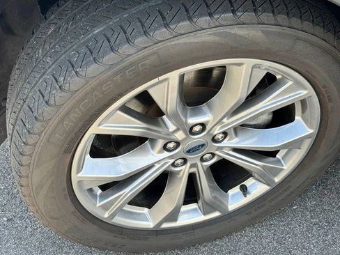 Used 2022 Ford Explorer Limited RWD image 40