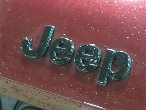 New 2025 Jeep Grand Cherokee Limited image 11