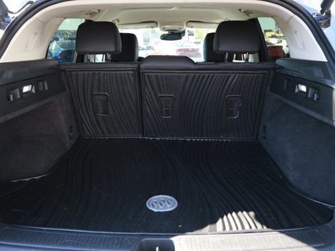 Used 2023 Buick Envision Essence image 10