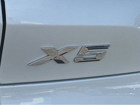 Used 2019 BMW X5 xDrive40i w/ Convenience Package image 9