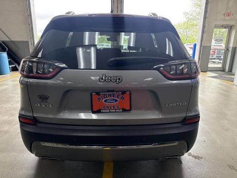 Used 2021 Jeep Cherokee Limited AWD/4WD image 5