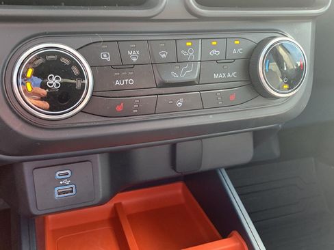 Used 2024 Ford Maverick XLT w/ XLT Luxury Package FWD image 14