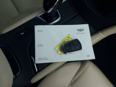 Used 2018 Cadillac XT5 FWD w/ LPO, Wheel Lock Package image 26