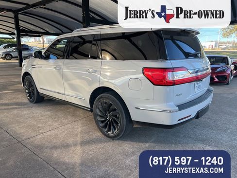 Used 2021 Lincoln Navigator Reserve image 5