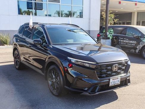 Used 2025 Honda CR-V Sport image 3