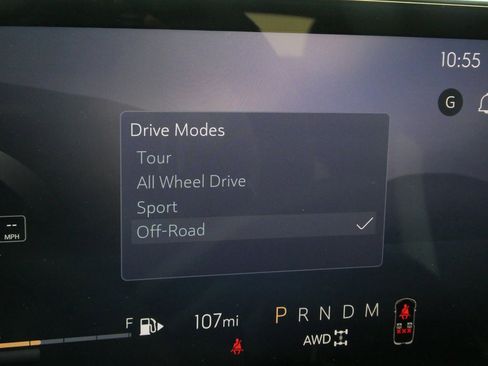 New 2025 Buick Envision Sport Touring image 24