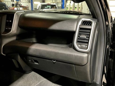Used 2021 RAM 1500 Big Horn image 14