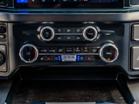 Used 2023 Ford F250 Lariat w/ Lariat Ultimate Package image 27