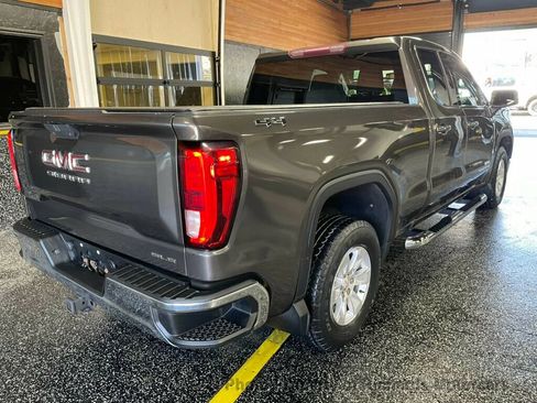 Used 2019 GMC Sierra 1500 SLE AWD/4WD image 3